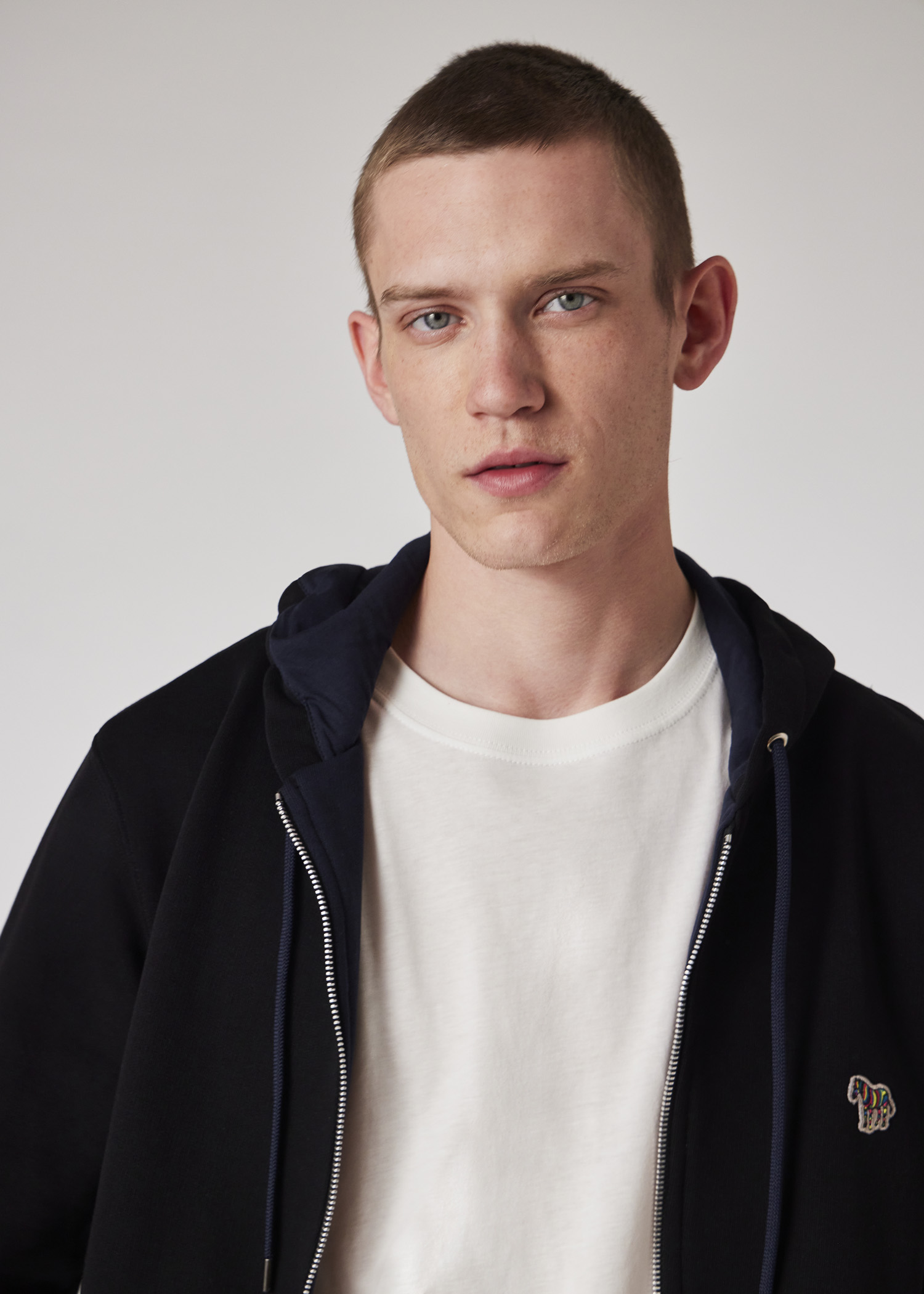 Men's Black Cotton Zip-Front Zebra Logo Hoodie Men's Black Cotton Zip-Front Zebra Logo Hoodie