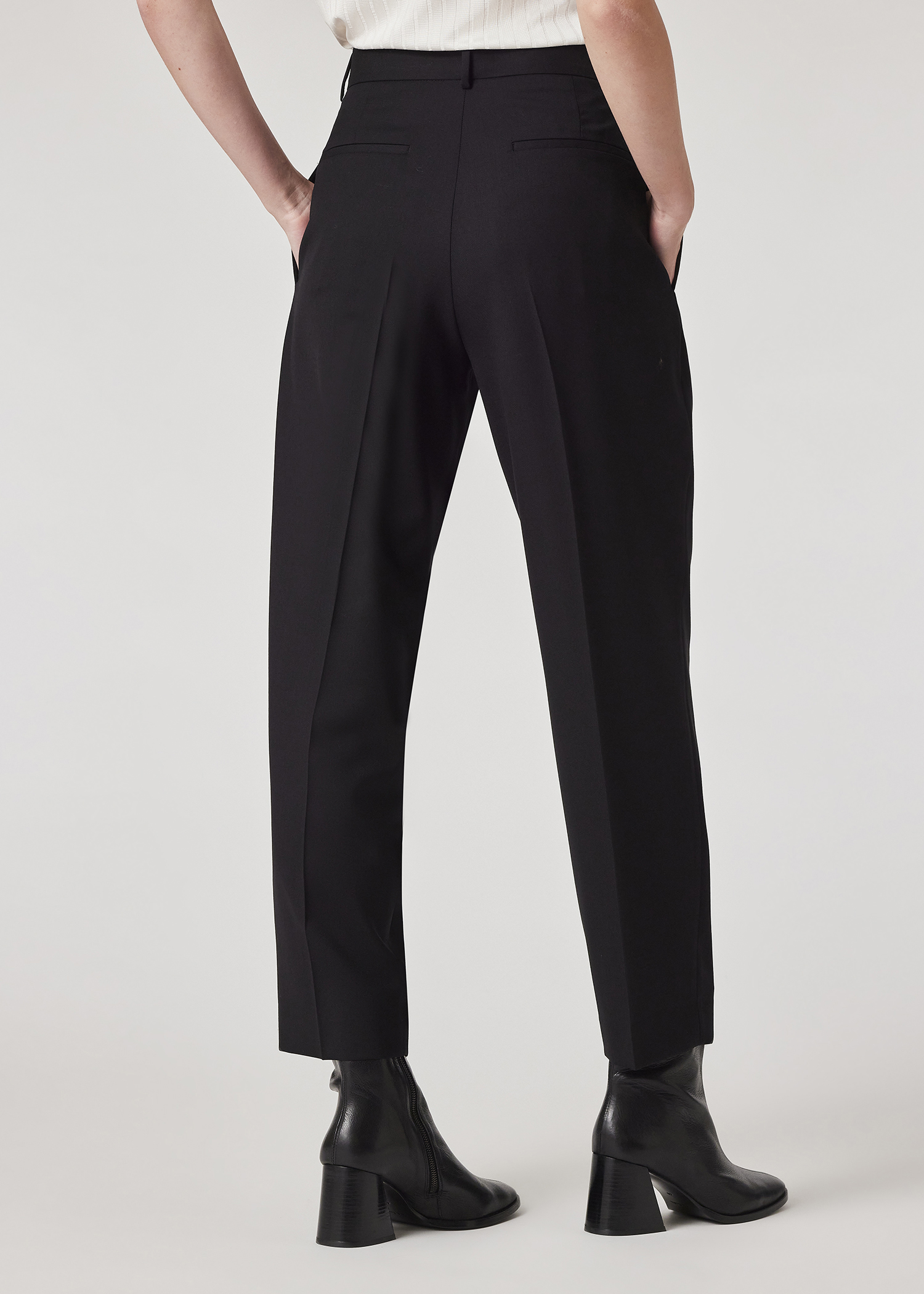 Women's 'A Suit To Travel In' Black Wool Twill Pleated Trousers