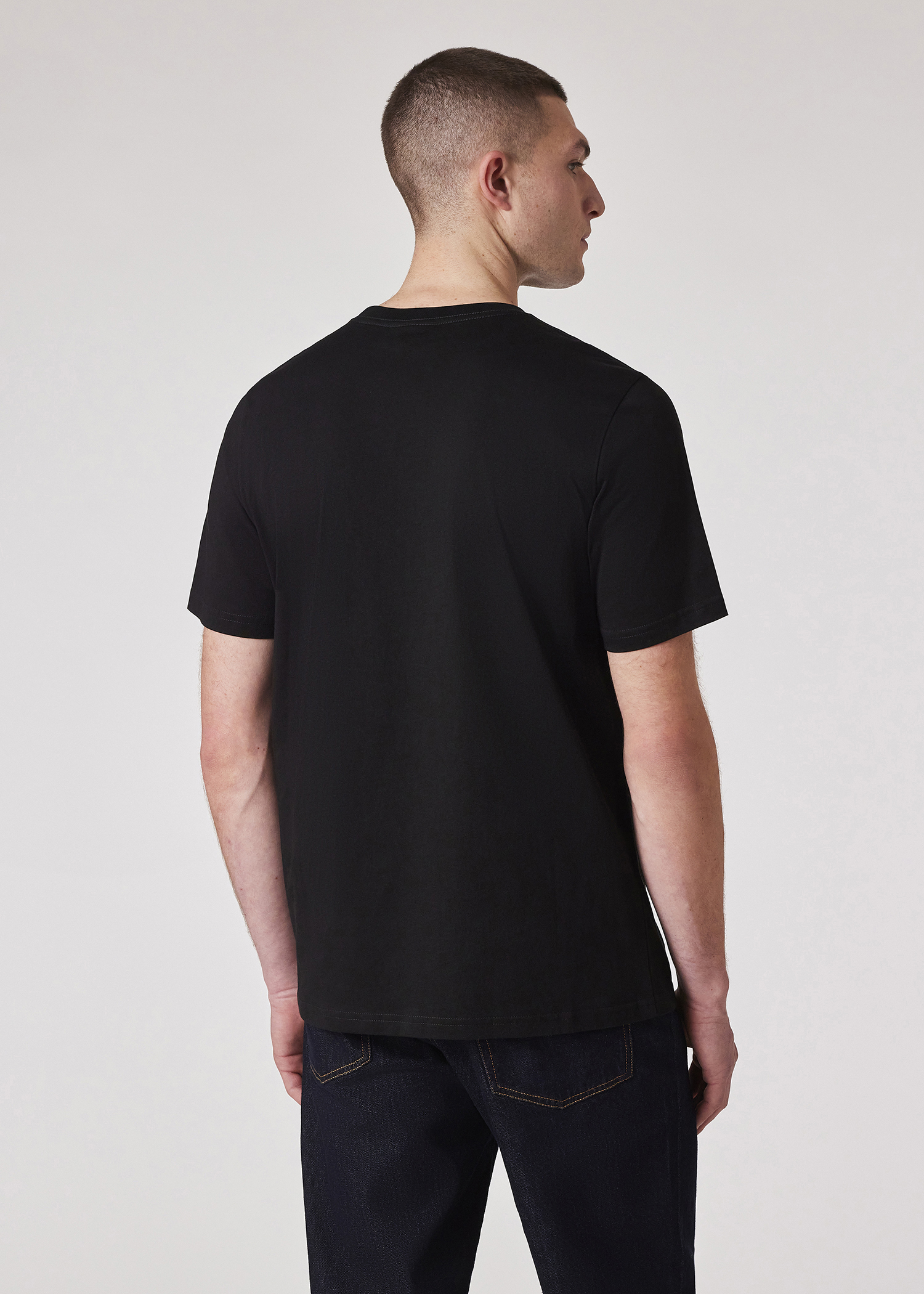 Men's Black 'Skulls' Print T-Shirt