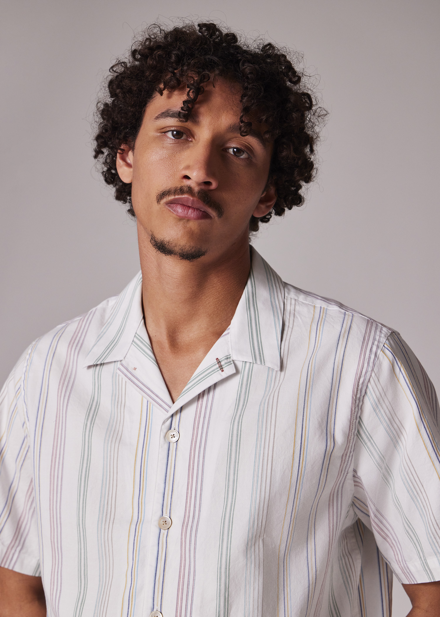 【BAON】[unisex] Geuling Stripe Oxford Short Sleeve Shirt time__1727347836__202501-