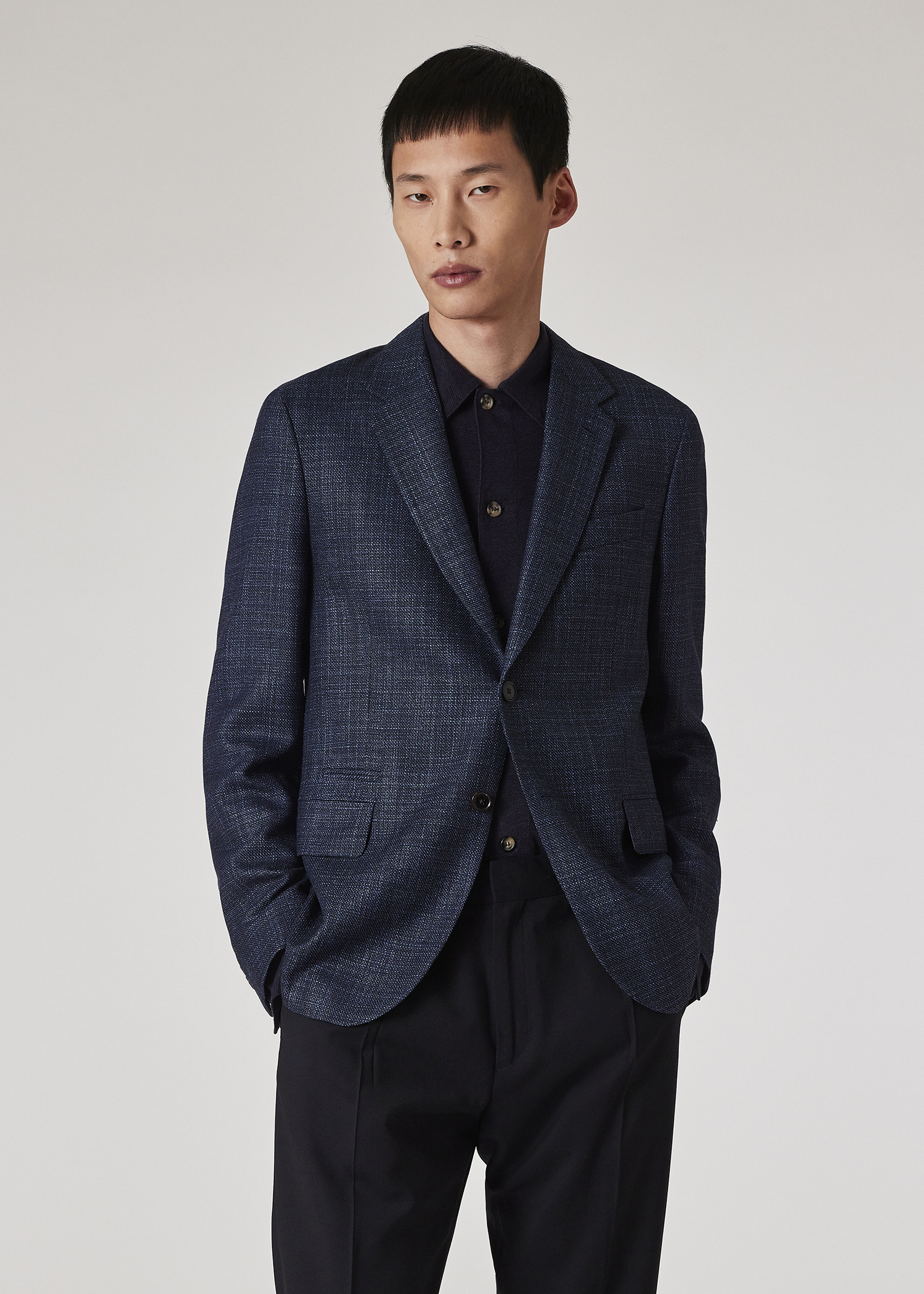 Men's Tailored-Fit Navy Wool-Silk Blazer