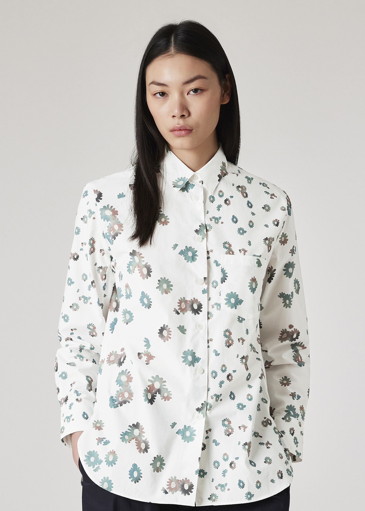 Women's White 'Chamomile Floral' Shirt
