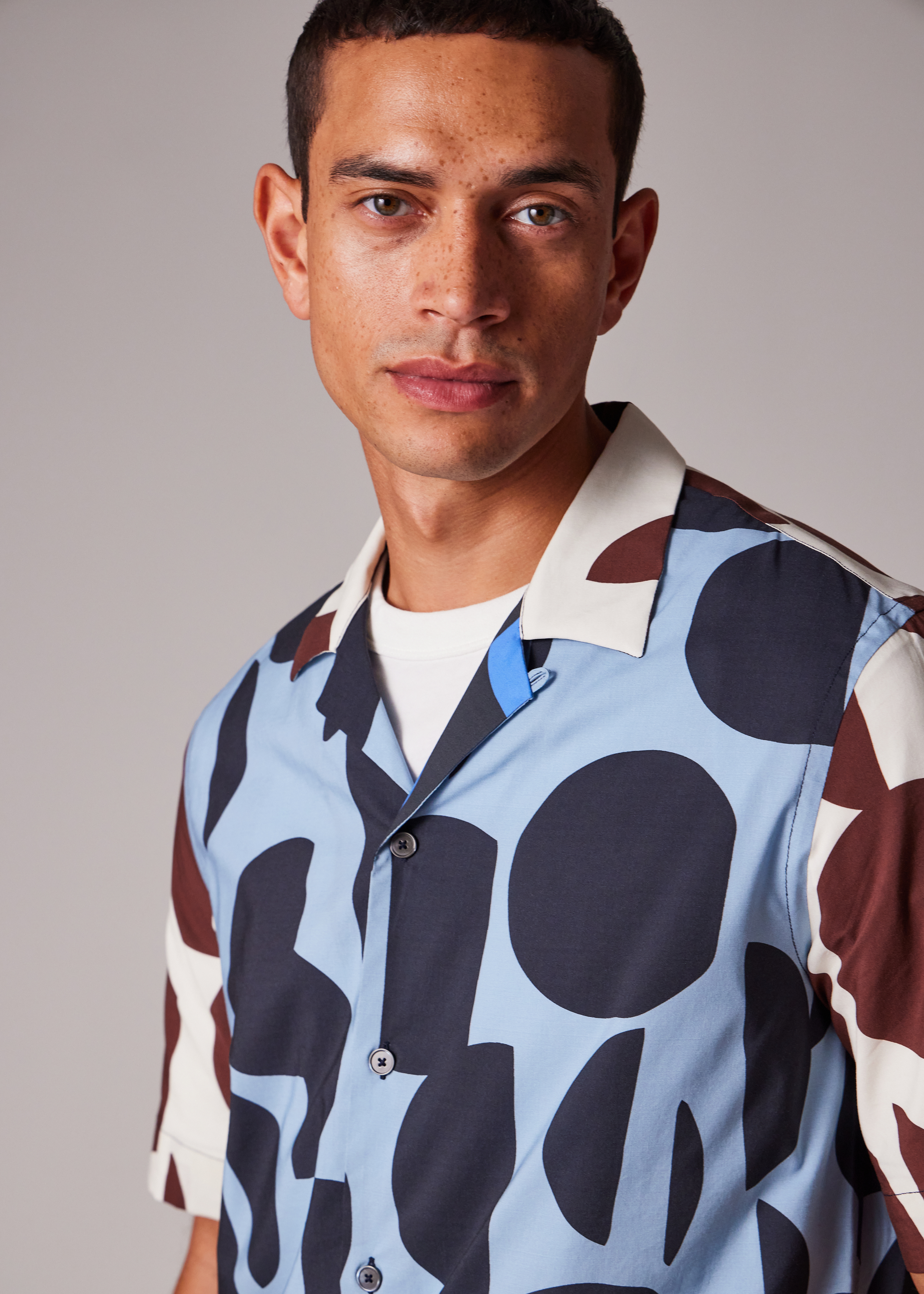 即納*すぐ届く☆【Paul Smith】\"Cut Up Dots\" Tシャツ Paul Smith tシャツ Cut Up Dots” Tシャツ / 253553 919T メンズ