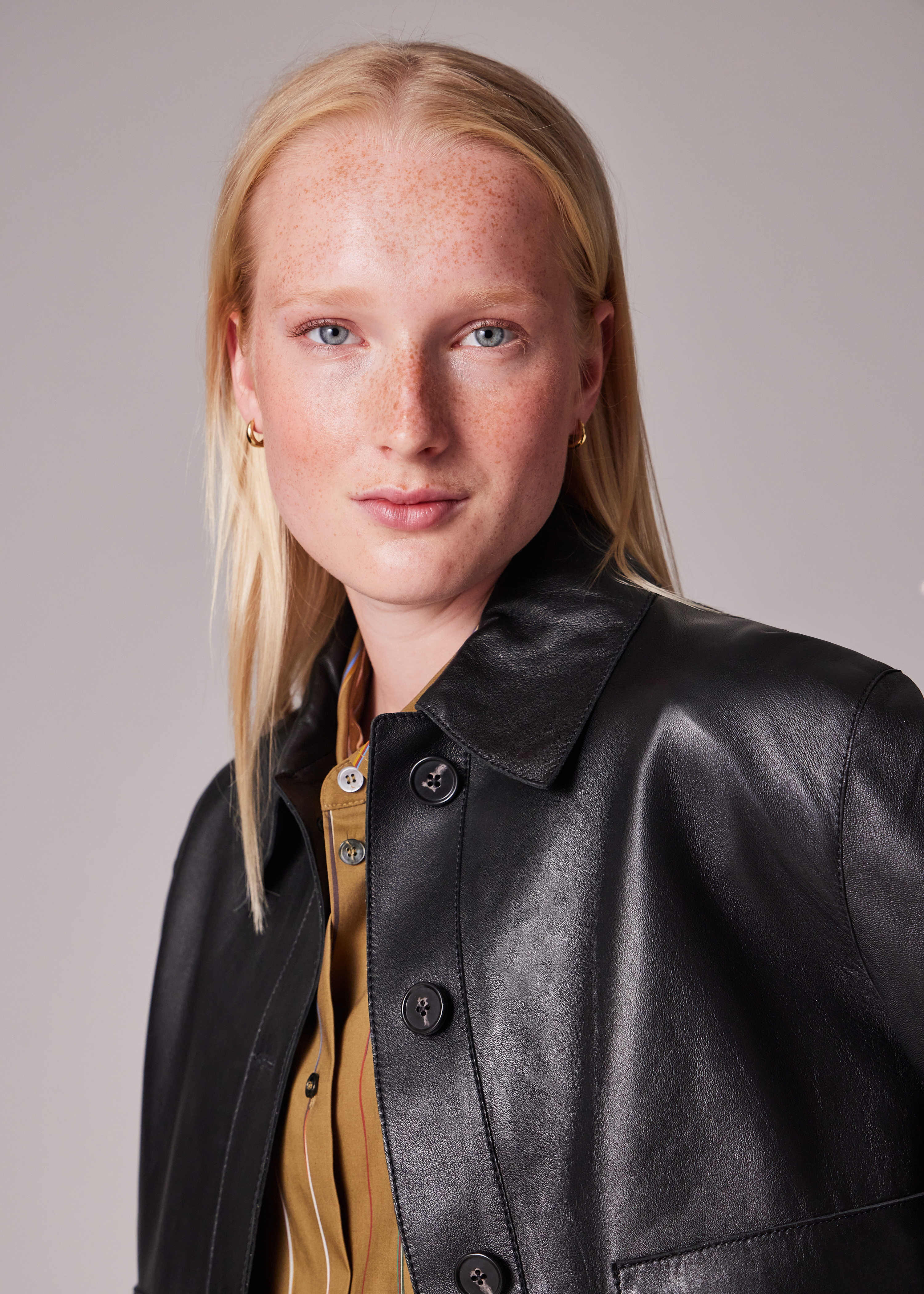 Women's Black Cropped Leather Jacket