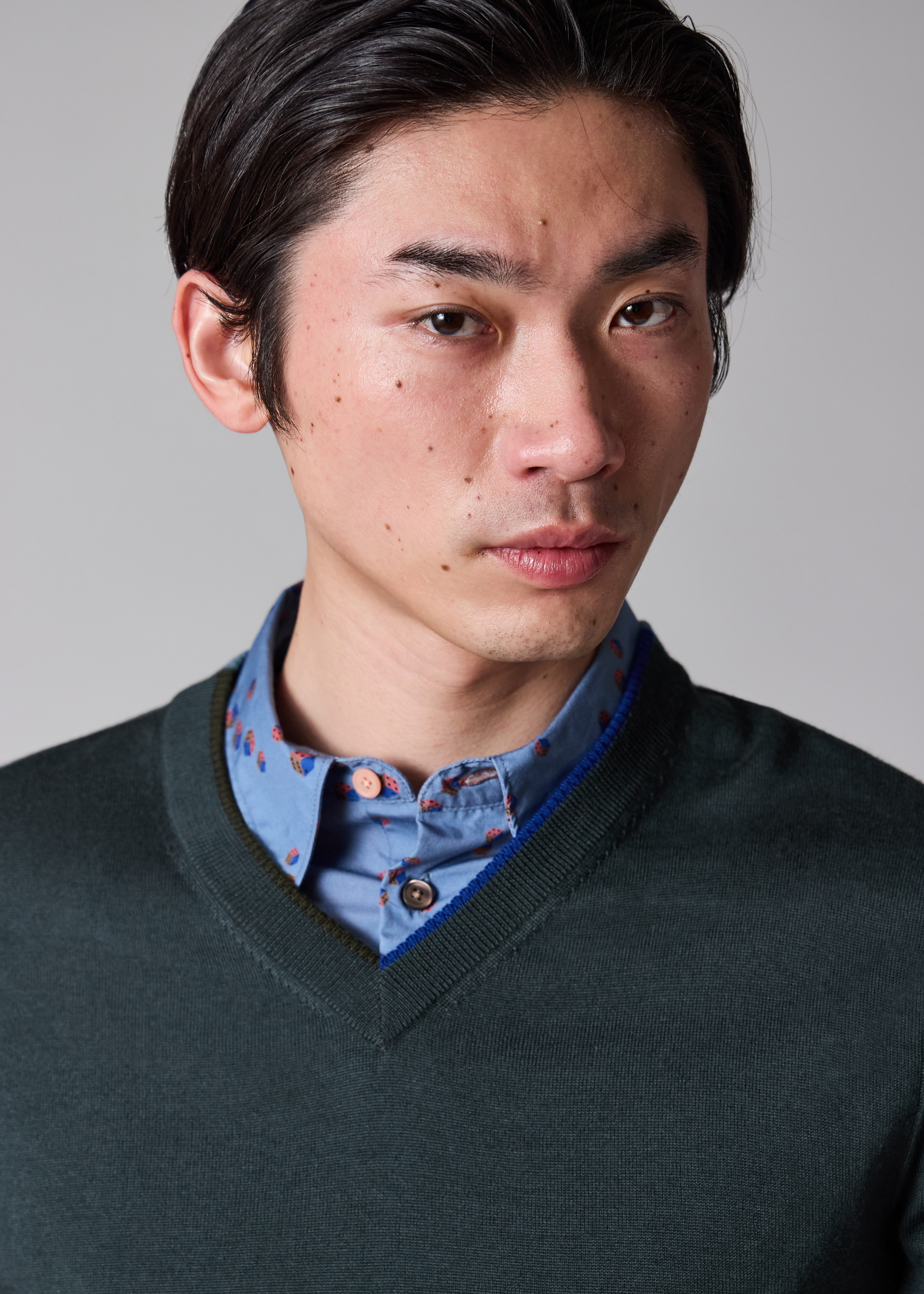 Dark Grey Merino V-Neck Sweater