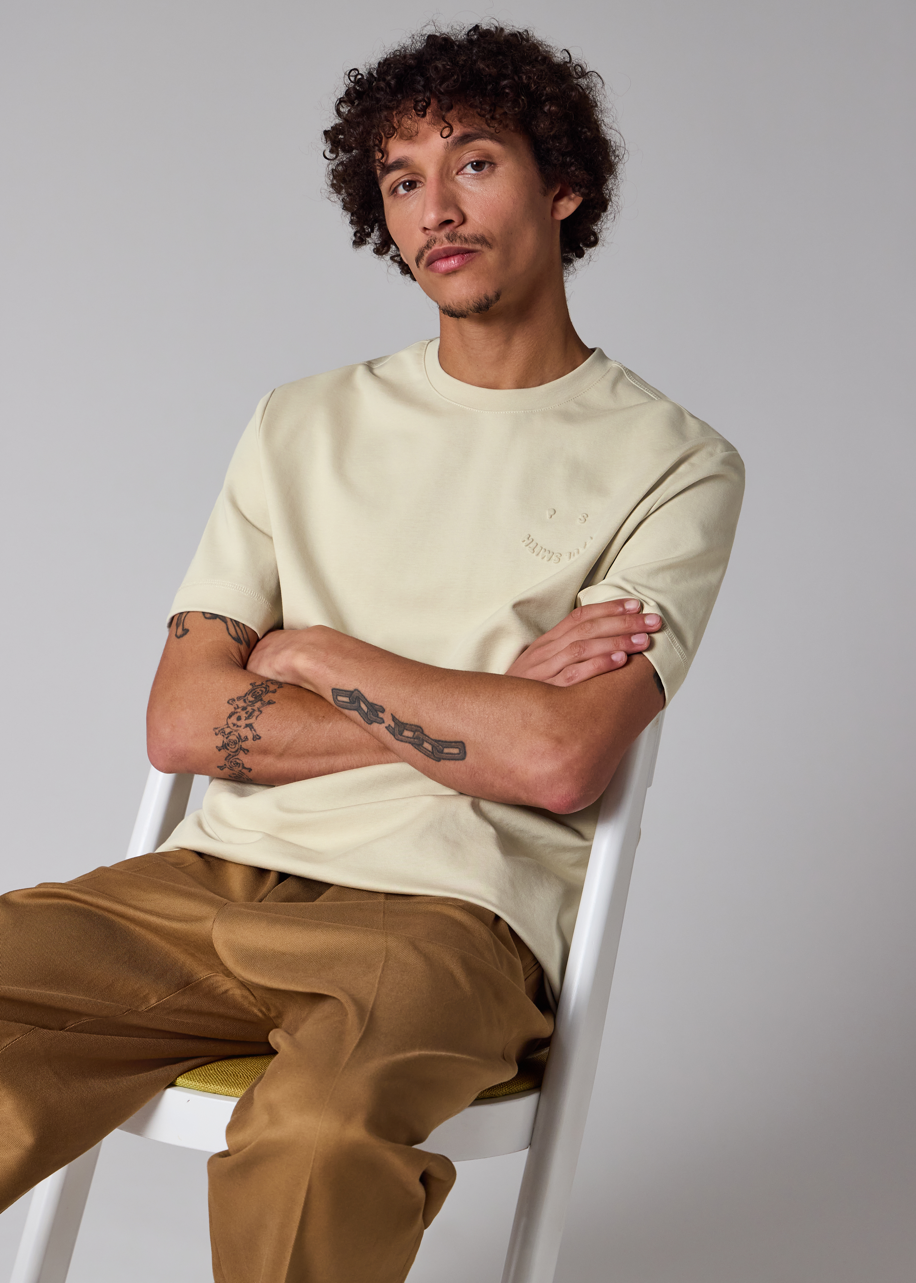 Casual-Fit Ecru Embossed 'Happy' T-Shirt