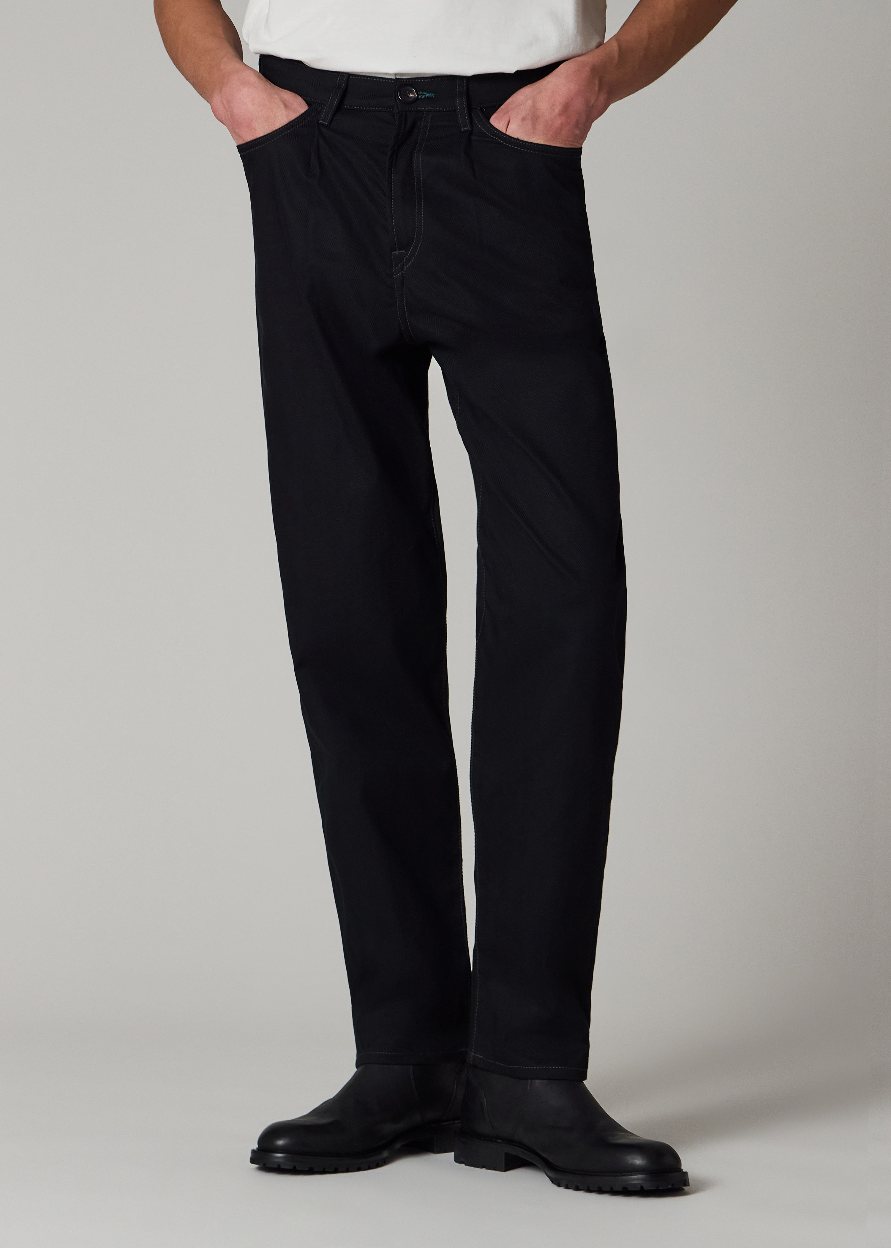Black Herringbone-Twill Stretch Cotton Pleat-Front Jeans