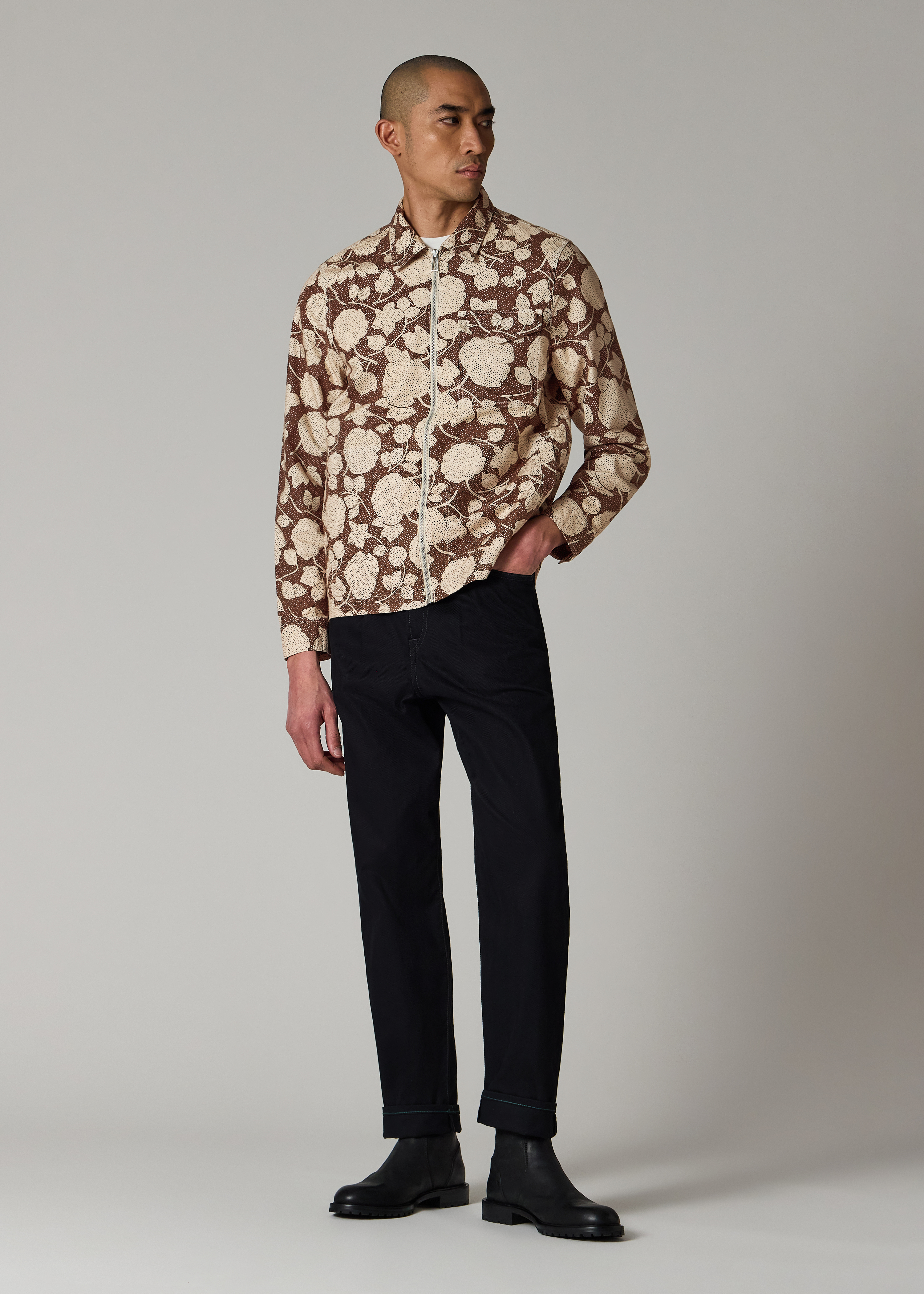 Black Herringbone-Twill Stretch Cotton Pleat-Front Jeans
