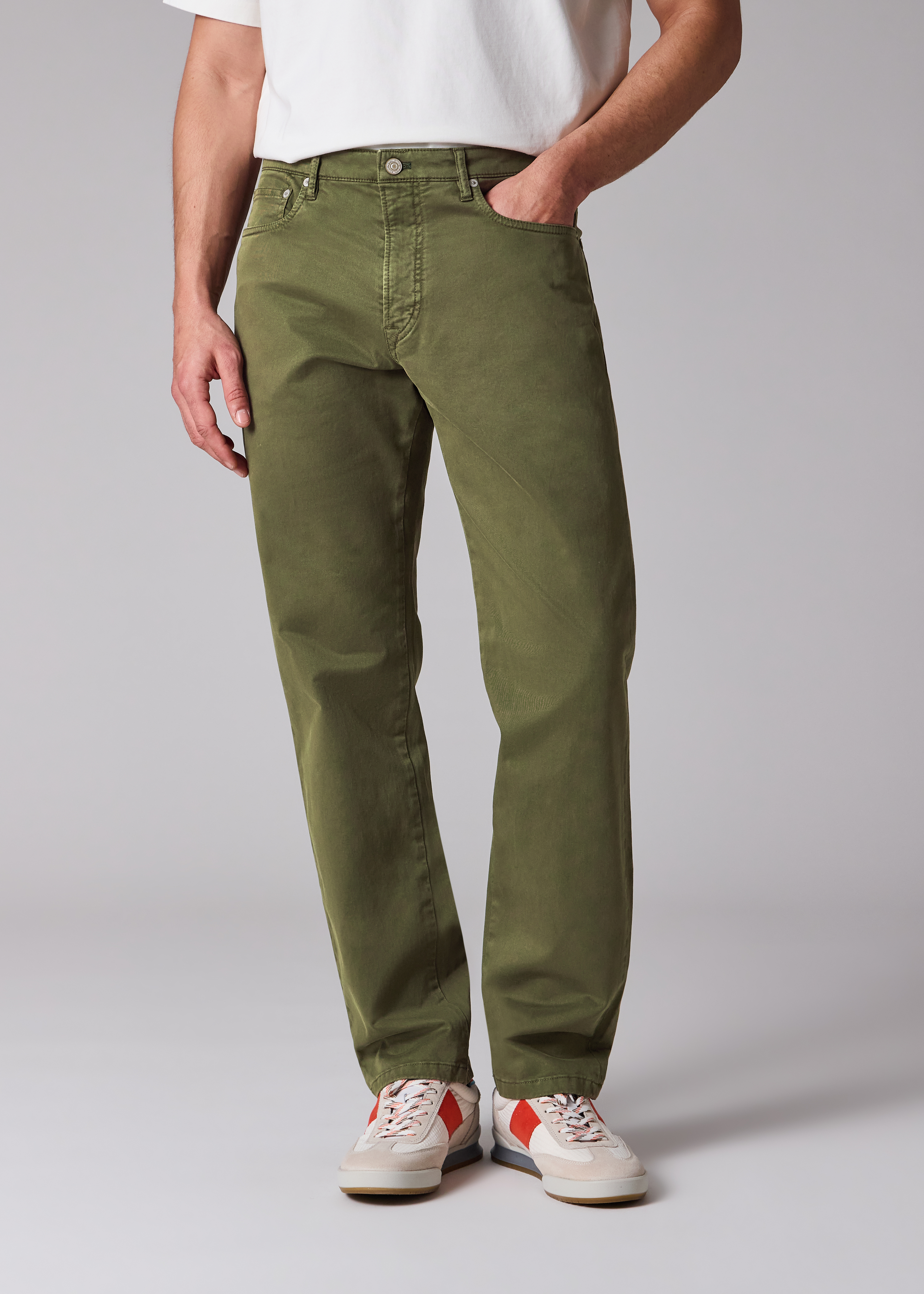 Relaxed Tapered-Fit Khaki Stretch Cotton-Twill Jeans