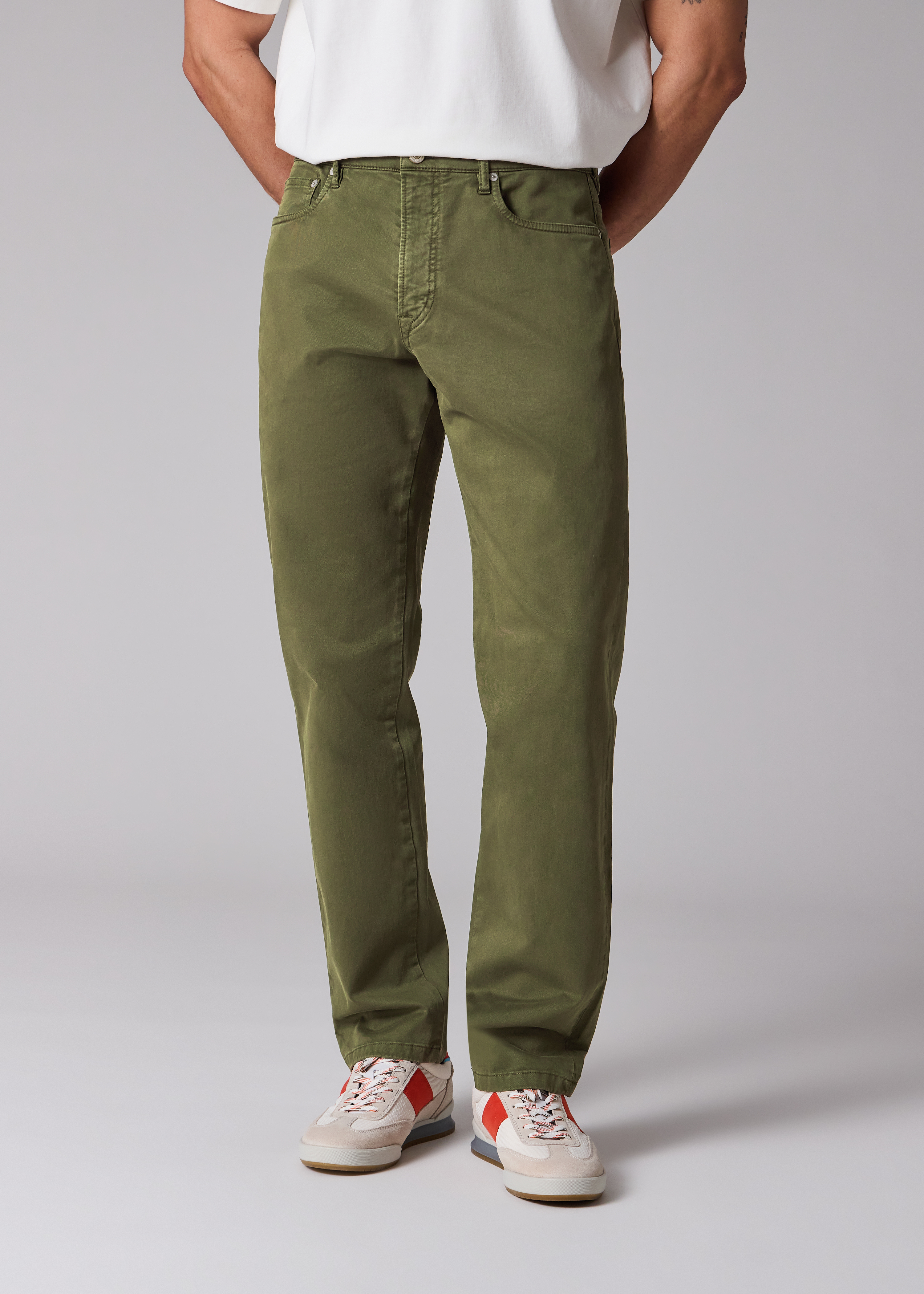 Relaxed Tapered-Fit Khaki Stretch Cotton-Twill Jeans