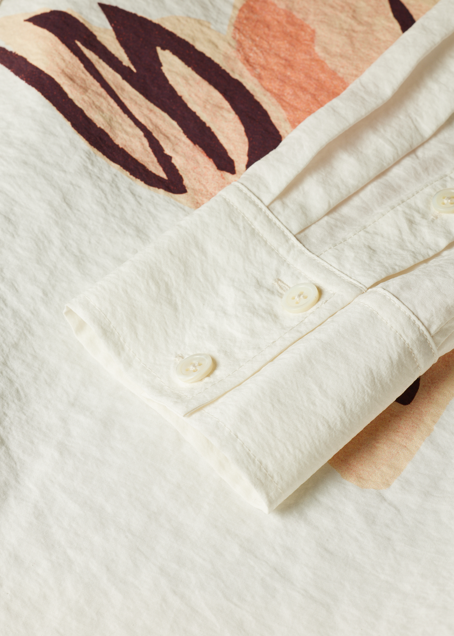 Women's Cream 'Le Peche Fish' Silk-Blend Shirt