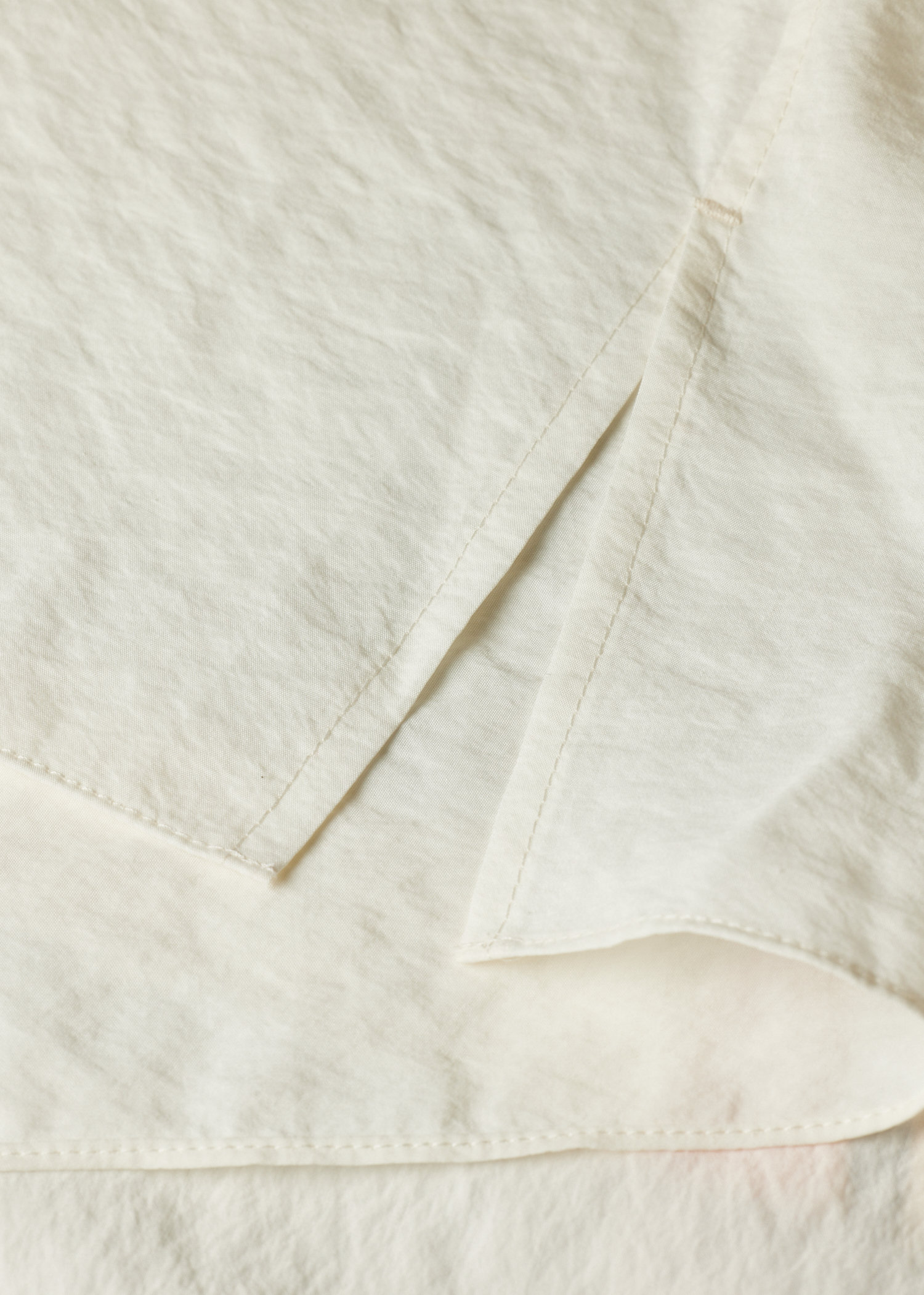 Women's Cream 'Le Peche Fish' Silk-Blend Shirt