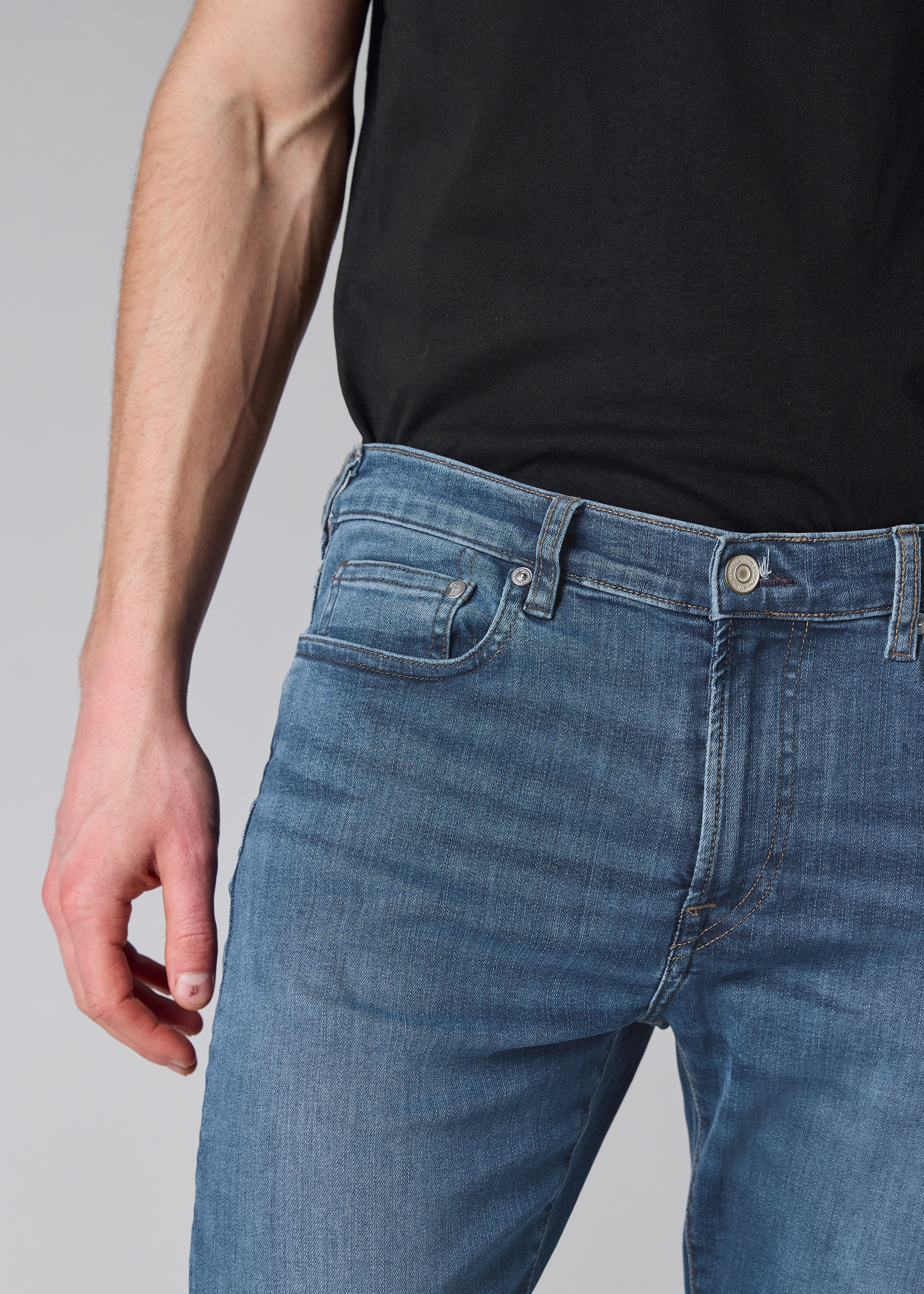 Slim-Fit Blue Wash 'Organic Reflex Stretch' Jeans