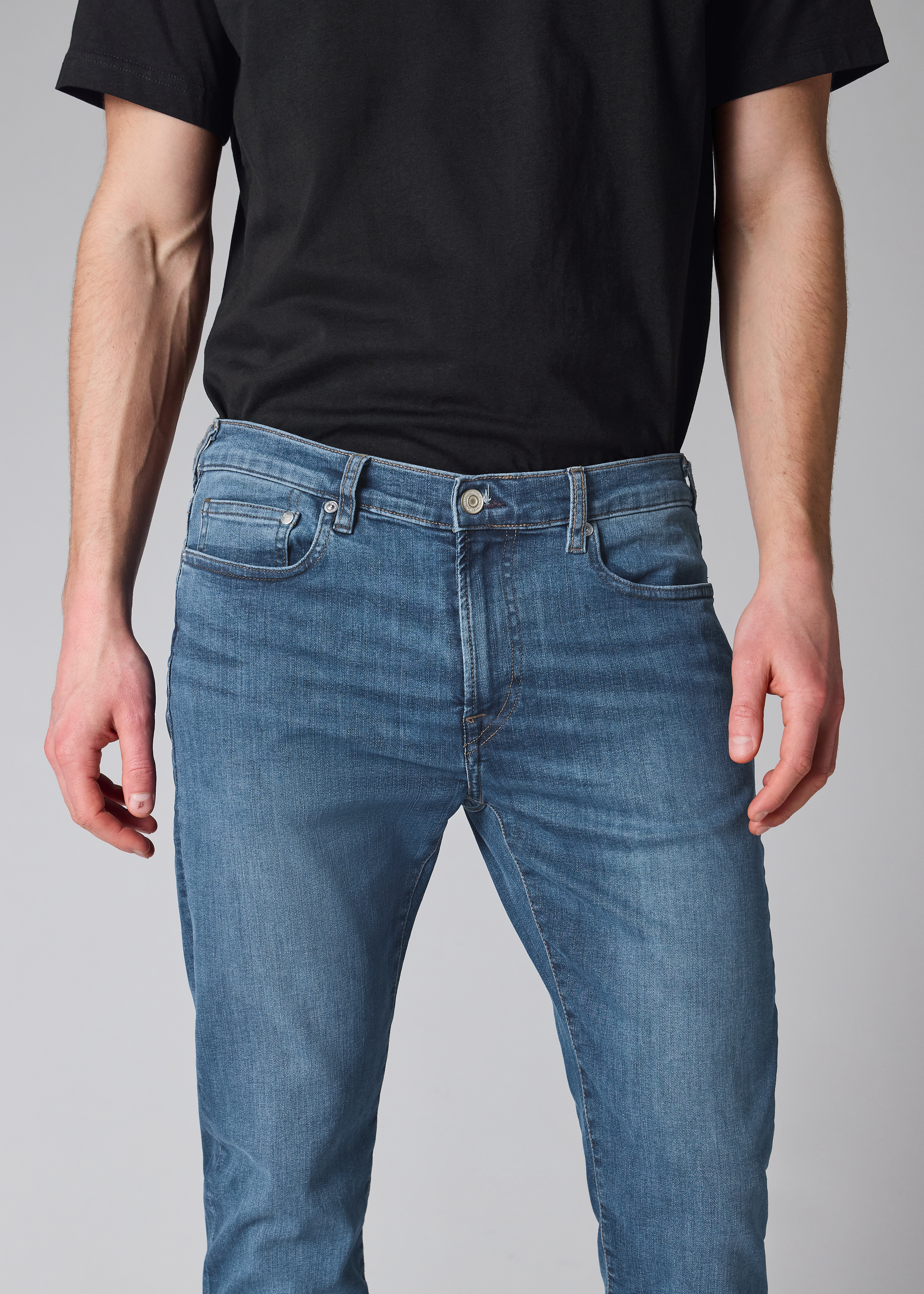 Slim-Fit Blue Wash 'Organic Reflex Stretch' Jeans