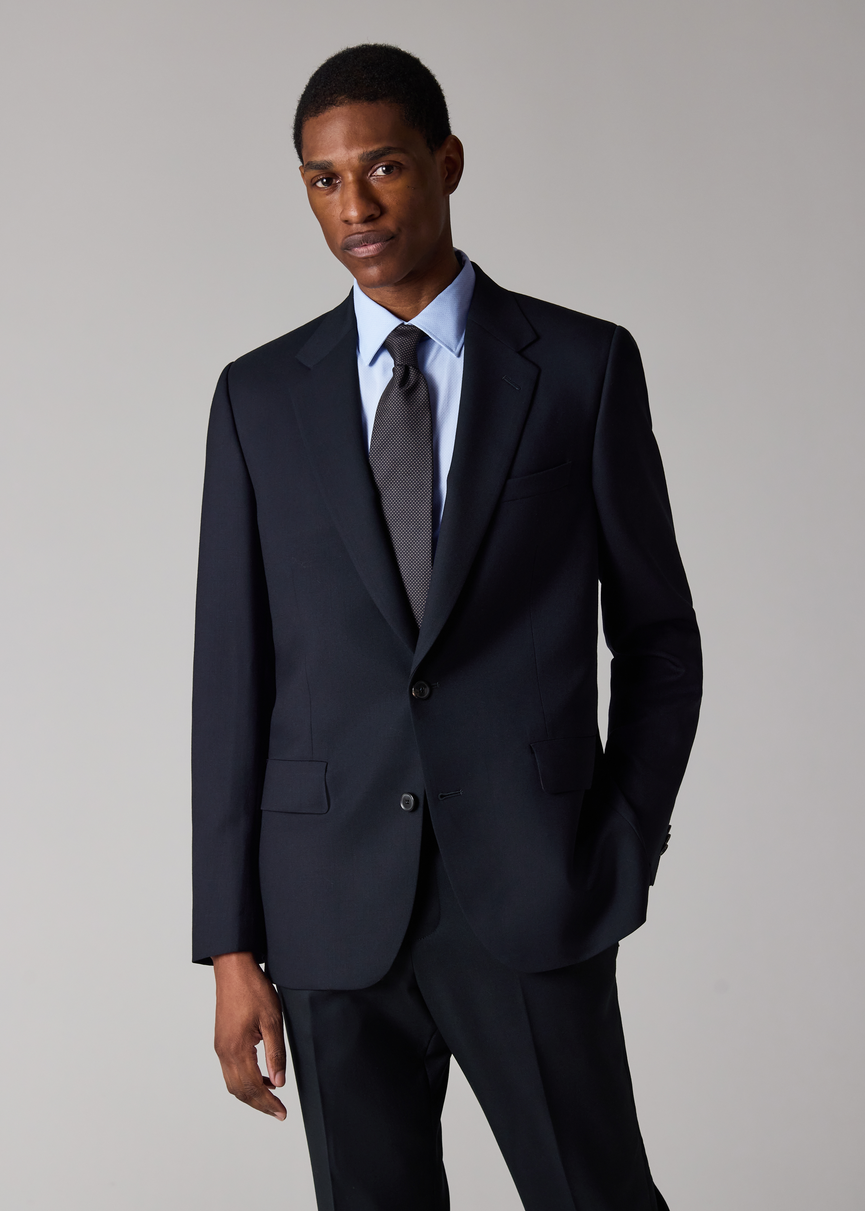 【ポリゴン】Paul Smith A SUIT TO TRAVEL IN Paul Smith | A Suit To Travel In - YouTube