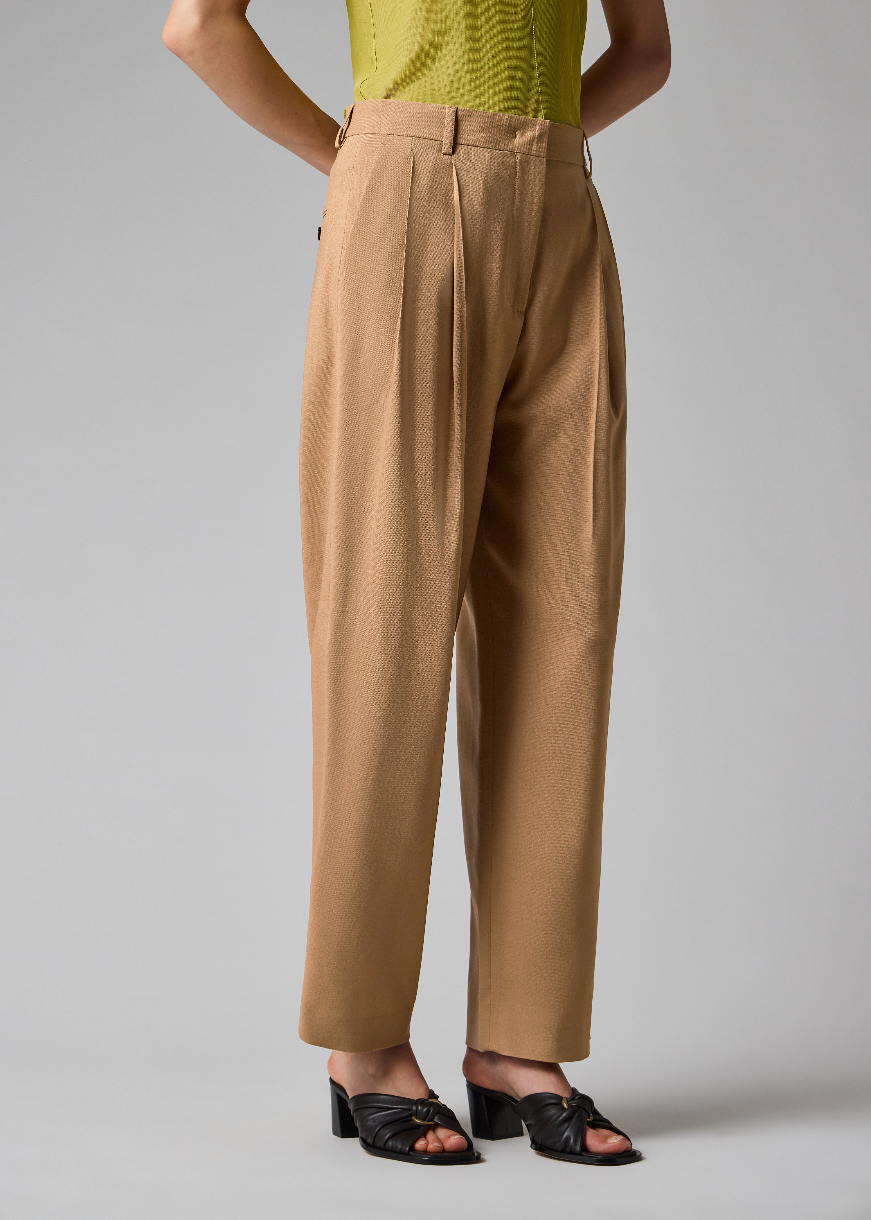 Women's Tan Brown Two-Ply Merino Wool Pleated Trousers
