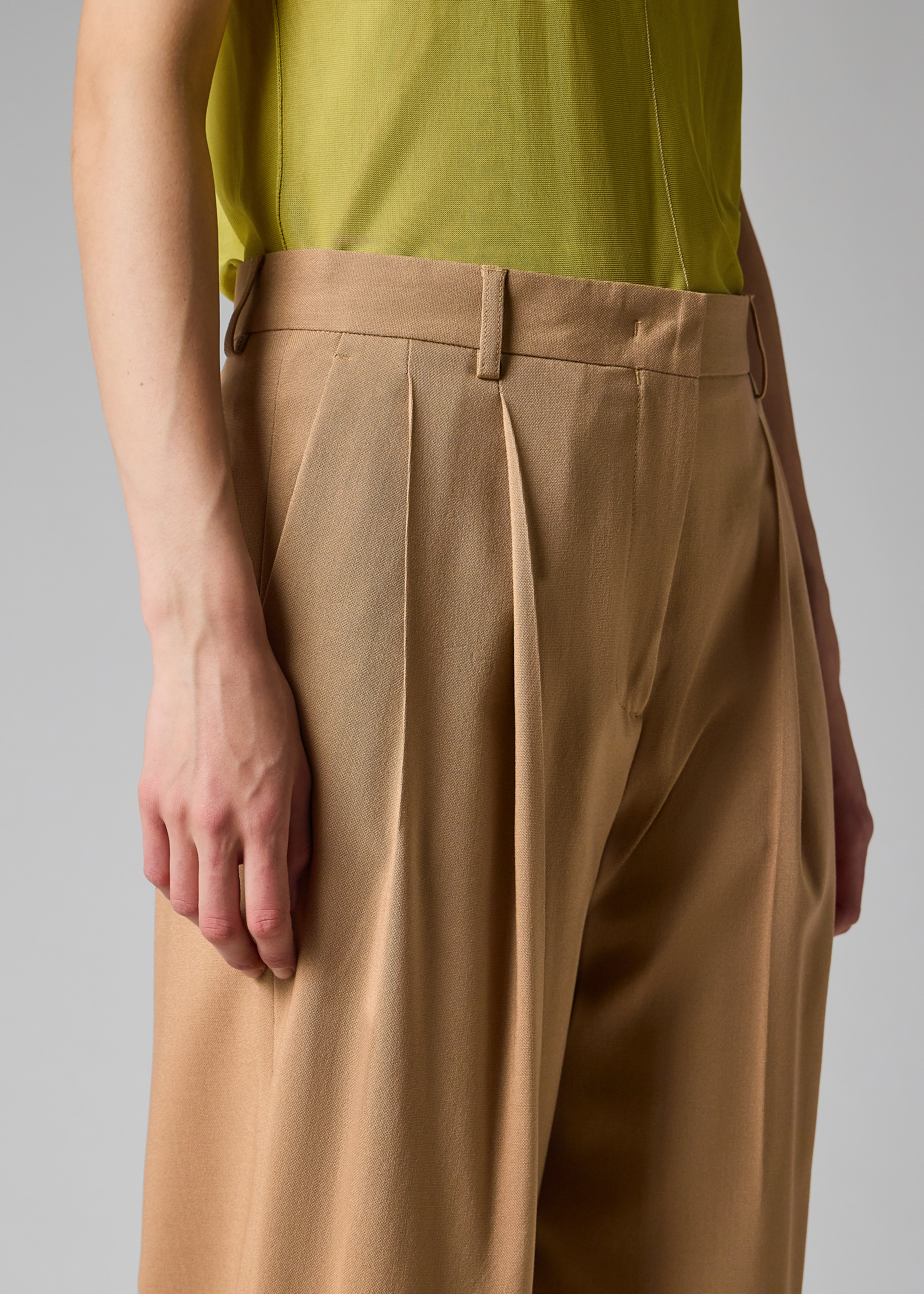Women's Tan Brown Two-Ply Merino Wool Pleated Trousers